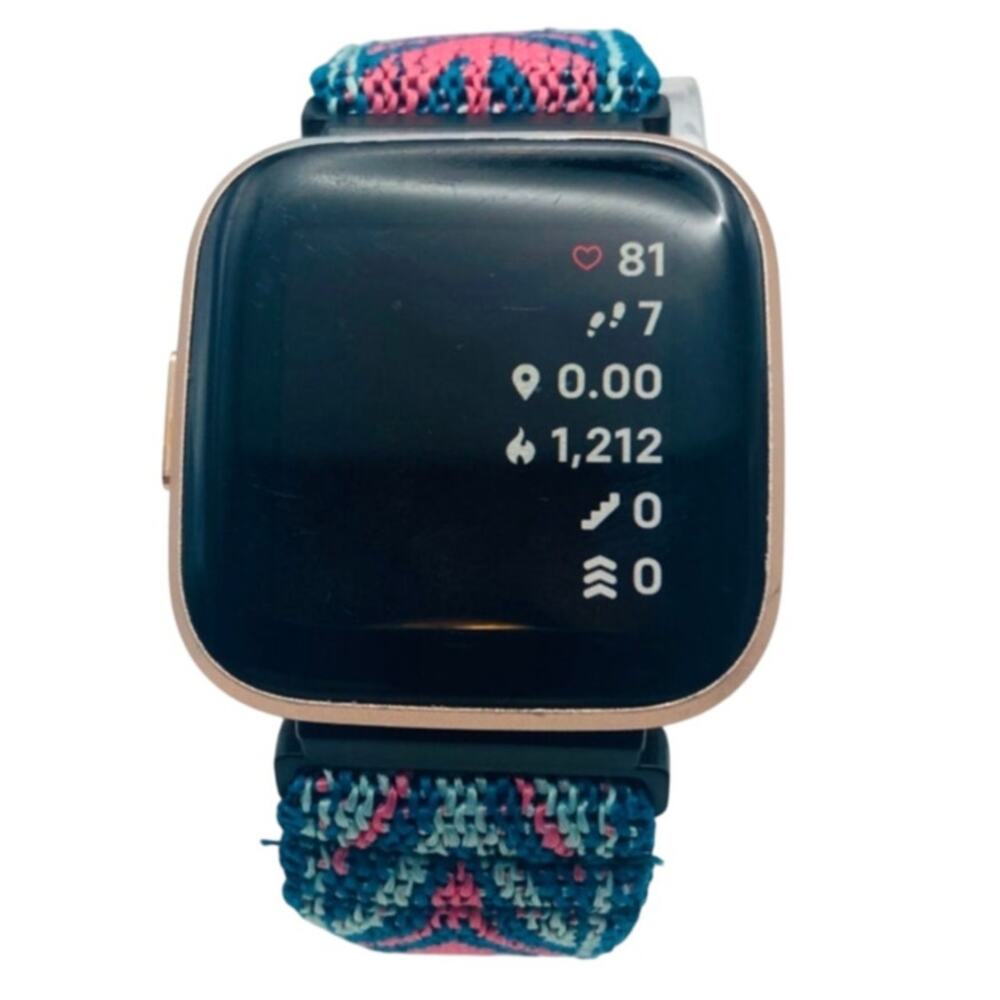 Fitbit Versa 2 Activity Tracker Heart Rate Step Watch with Charger Stretch Band